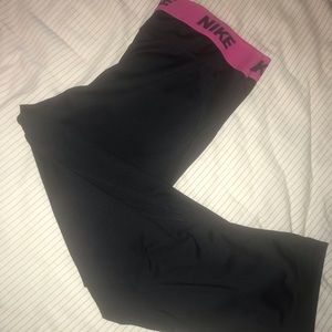 Nike crop leggings